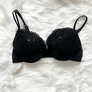 Frederick’s of Hollywood Sequin Push Up Bra 34C